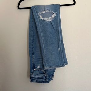 American eagle curvy high rise mom jeans